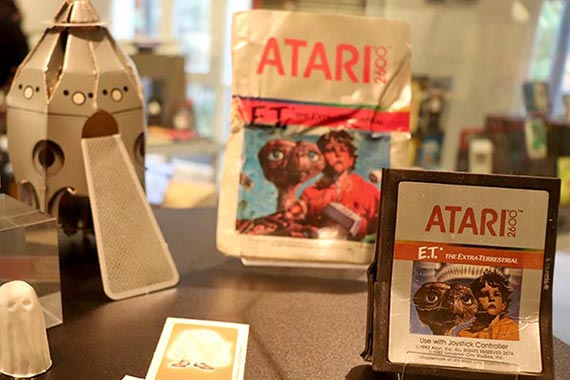 Die Geschichte vom Außerirdischen in der Grube.