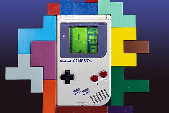 Die verschiedenen Geschichte(n) des digitalen und analogen Spiels haben unzählige Berührungspunkte.