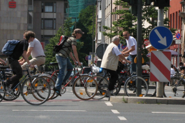 Fahrradfahrer in der Großstadt