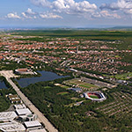 Luftbild der Zeppelintribüne und des Zeppelinfeldes