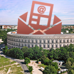 Kongresshalle Nürnberg mit Newsletter-Symbol