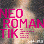 Schraffierten Zeichnung einer verschwommenen Person mit weichen Haut- und Haarpartien, überlagert von großem, pinkem Text „Neoromantik"