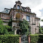 Die Fassade der Kunstvilla in Nürnberg