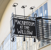 Schild Mackintosh at the Willow in Glasgow
