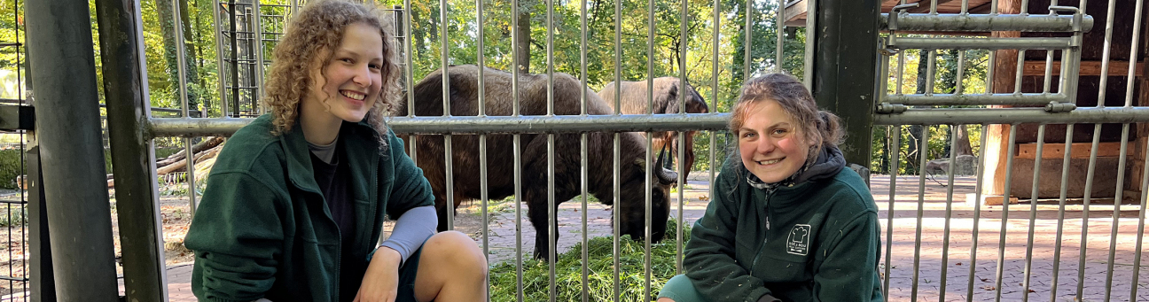 Berufsschülerinen aus Prag beim Praktikum in Nürnberger Tiergarten
