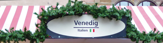 Schild der Venedig Bude am Markt der Partnerstädte