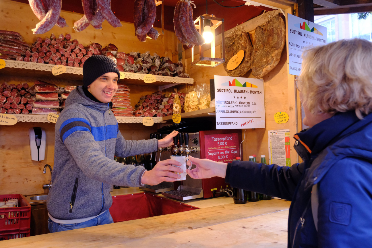 An der Klausen / Montan Bude am Markt der Partnerstädte, Bild © Heike Hahn / IB, Stadt Nürnberg