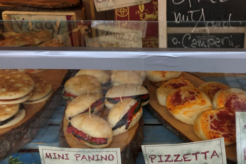 An der Venedig Bude am Markt der Partnerstädte