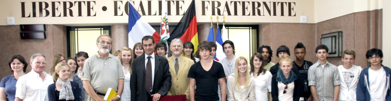 Schüler und Lehrer des Willstätter Gymnasiums in Nizza