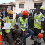 Erste Teambesprechung der beauftragten Firma ESCO Togo