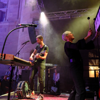 ...der französisch-schweizerische Band Carrousel. 