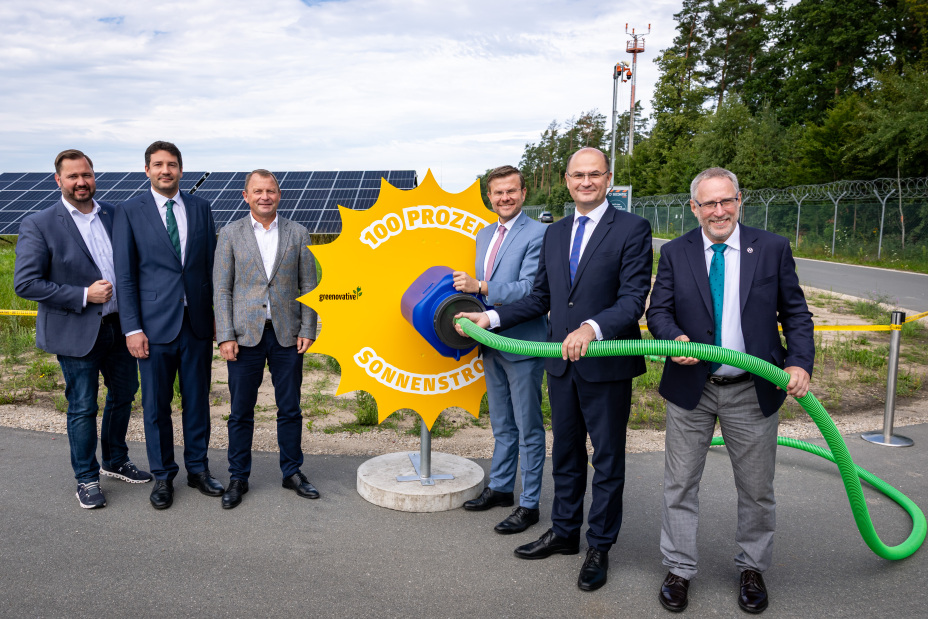 Airport Nürnberg - Inbetriebnahme der neuen PV-Anlage