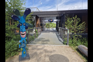 Bild Eingang in die Energie- und Umweltstation Nürnberg.