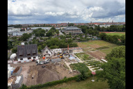 Bild Aus Grau mach Grün: Der Rückbau des 7 000 Quadratmeter großen Gärtnerei-Areals ist Teil der Erweiterung und Neugestaltung des Westparks im Nürnberger Südwesten.
