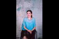 Bild Autorin Adina Hermann