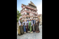 Bild Die „Agnesen“ vor dem Albrecht-Dürer-Haus.