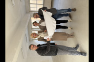 Bild Bürgermeisterin Prof. Dr. Julia Lehner (2.v.li.), Dr. Harriett Zilch, Leiterin der Kunsthalle Nürnberg im KunstKulturQuartier, Michael Bader, Direktor des KunstKulturQuartiers (re.), und der Leiter des Hochbauamts der Stadt Nürnberg, Andrew Schneider, nehmen die städtischen Atelierflächen für freie bildende Künstlerinnen und Künstler im Werkhaus in Augenschein. 