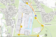 Bild Verkehrsteilnehmende, die aus Richtung Fürth über den Frankenschnellweg oder die Südwesttangente in den Nürnberger Hafen fahren, werden großräumig über die Anschlussstelle Nürnberg-Hafen-Süd sowie Marthweg, Wiener Straße und Hamburger Straße umgeleitet.