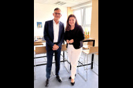 Bild Startchancen-Programm an Nürnberger Schulen: Thomas Reichert, Leitung Staatliches Schulamt in der Stadt Nürnberg, und Schulreferentin Cornelia Trinkl.