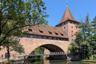 Bild Ab Mitte Juli 2025 beginnt der Servicebetrieb Öffentlicher Raum Nürnberg mit der Sanierung des südlichen Kettenstegs.