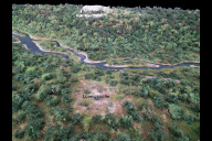 Bild Ausschnitt des Urlandschaftsmodells im Maßstab 1:1000: Zu sehen ist der Bereich von der Burg bis zur Lorenzkirche im Zustand vor der frühmittelalterlichen Besiedelung.