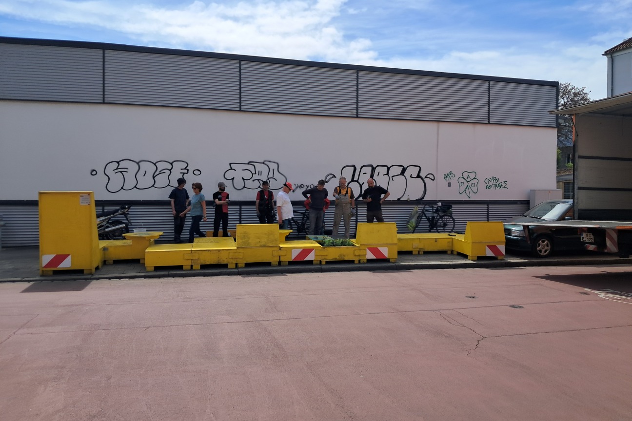 West_Web_Parkletaufbau2025_05