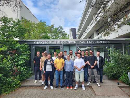 Die Klasse MBV1 besucht die FAU Erlangen © Ungethüm / RDF Nürnberg
