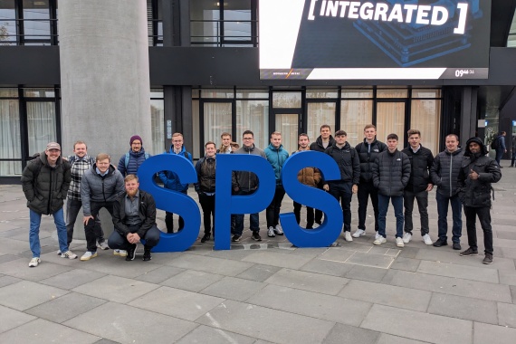 Bild der Klasse MTV auf der SPS Messe in Nürnberg