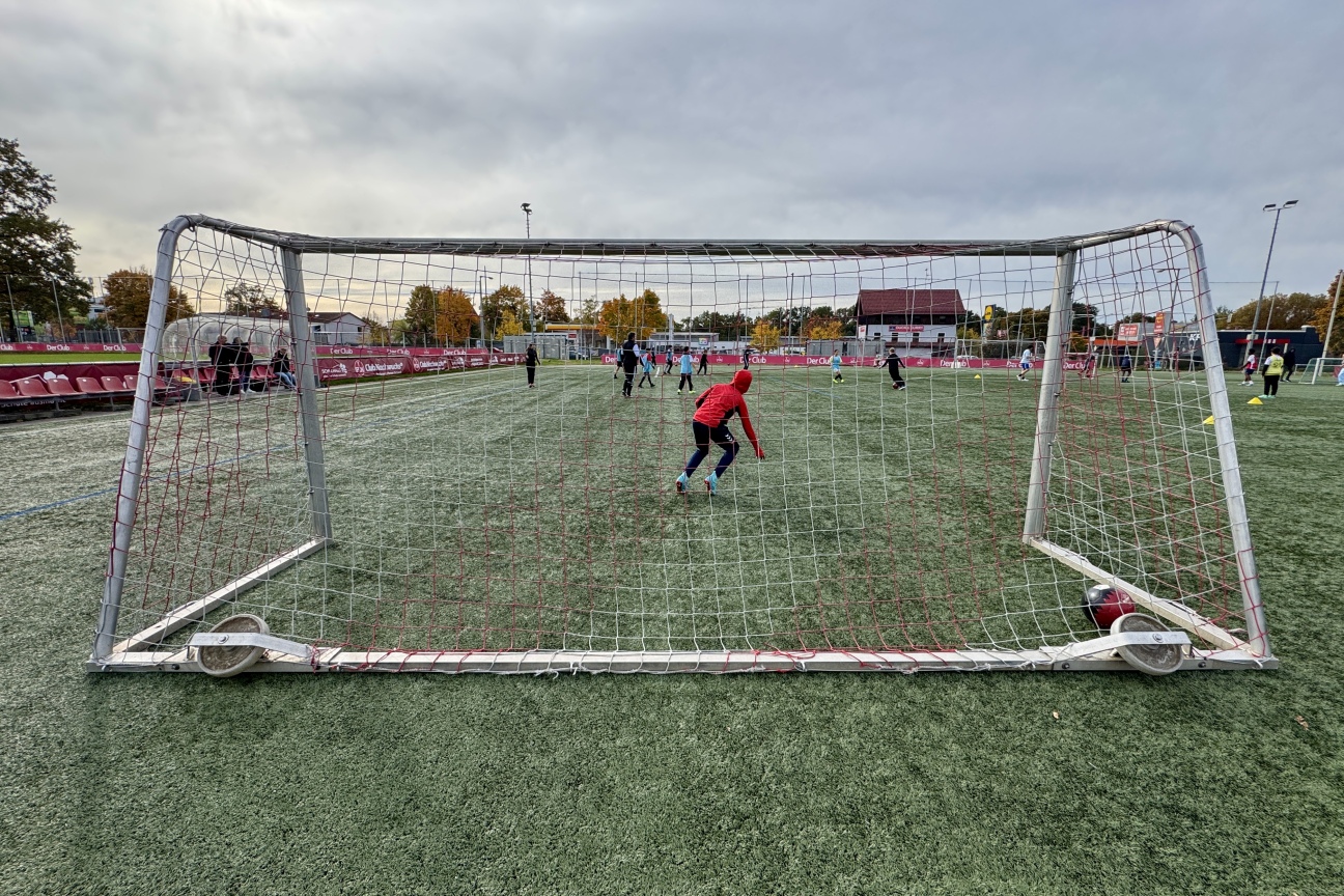 Fußballtor von hinten auf dem Trainingsgelände des 1.FCN.