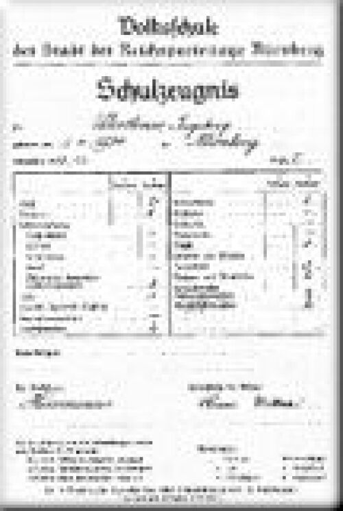 Bild eines Zeugnisses © Scharrer-MS