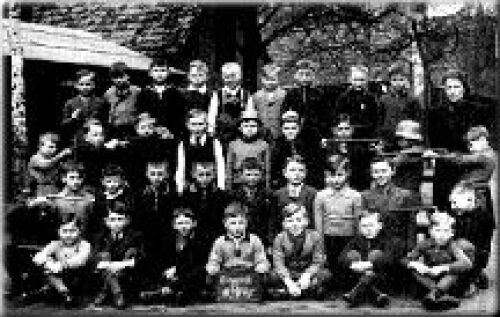 Klassenfoto © Scharrer-MS