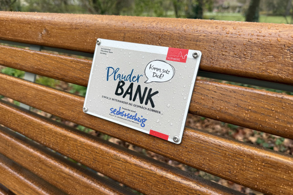 Plakette Plauderbank