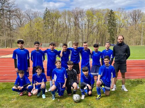 Die Mannschaft des Sigena-Gymnasiums mit der Betreuungslehrkraft Herr Bernhard © M. Bernhard / Sigena-Gymnasium