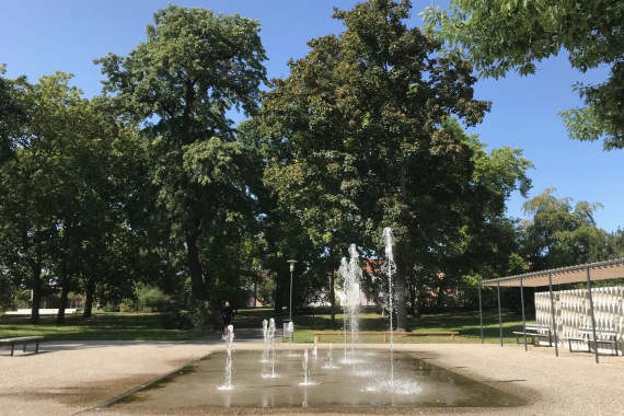 Wasserspiel im Cramer Clett Park