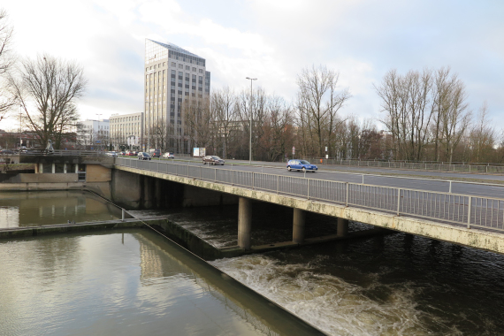 Die Adenauerbrücke in Wöhrd wird saniert