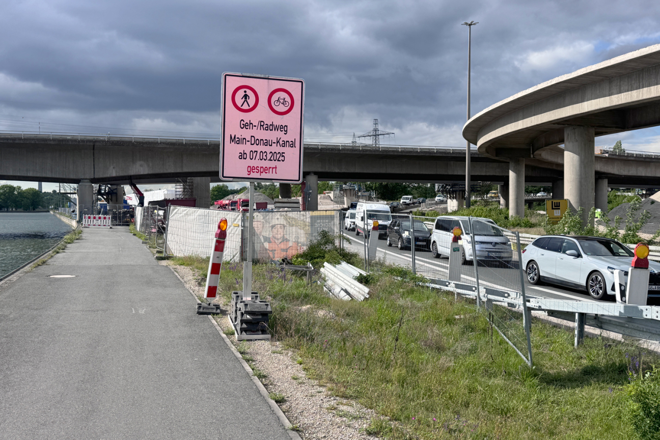 Bild © André Winkel / Stadt Nürnberg Gesperrter Kanaluferweg an der Südwesttangente, Bild © André Winkel / Stadt Nürnberg