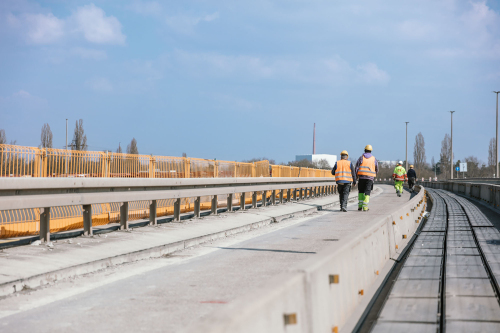 Gesperrte Frankenschnellwegbrücke am Kreuz Nürnberg-Hafen