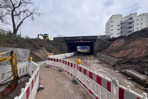 Brückenbaustelle am Thumenberger Weg in Erlenstegen