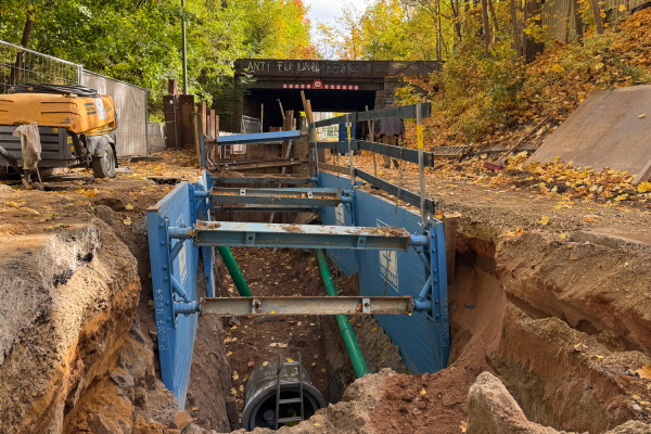 Thumenberger Weg: SUN-Baustelle, Abwasserleitungen