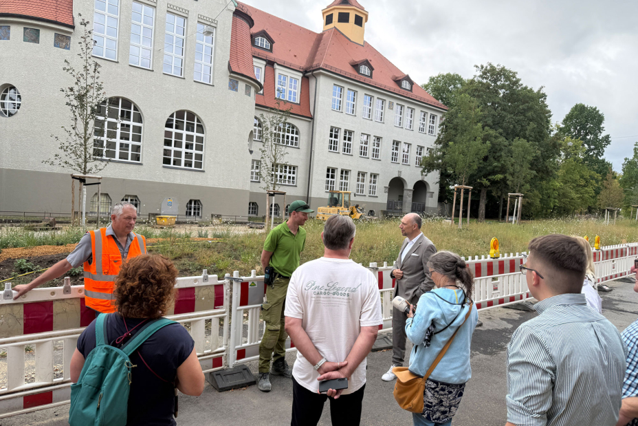 Baubeginn Fahrradstraße Ambergerstraße, Bild © Kathrin Lehnerer / Stadt Nürnberg