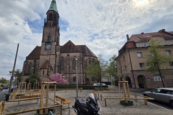 202604 Kirchenstr Kirschblüte