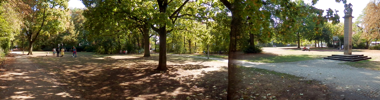 Grünanlage Hohe Marter mit Denkmal