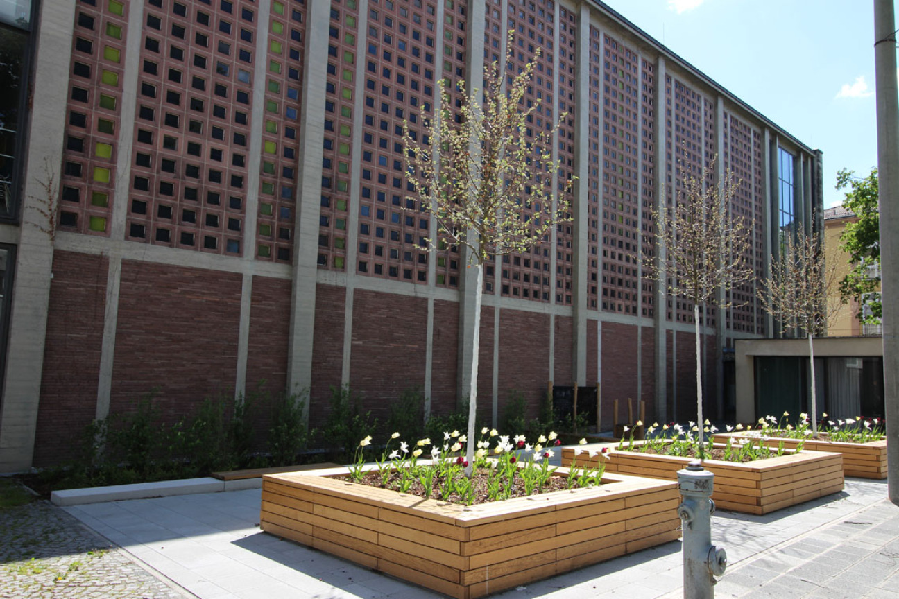 Die neugestaltete Freifläche an der Christuskirche, Bild © Gerwin Gruber / Stadt Nürnberg
