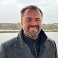 Helmut Hollweck: Vorstandsvorsitzender PSD-Bank Nürnberg