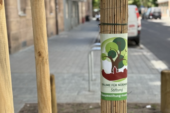 Spendenbanderole Stiftung Bäume