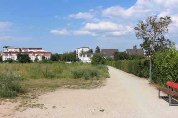 Großreuth b. Schw. bekommt einen zentralen Park.