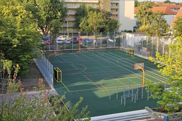Sonderpädagogisches Förderzentrum Jean-Paul-Platz Sanierung Schulsportanlage