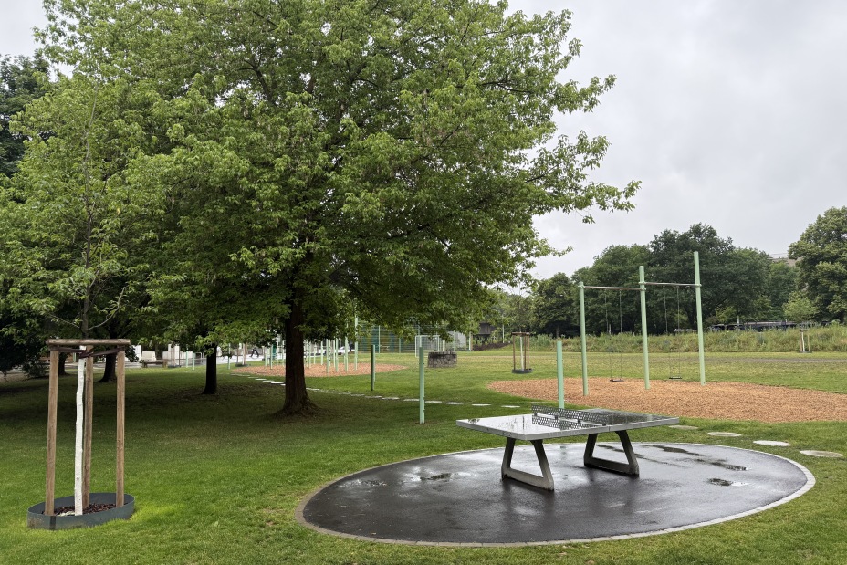 Der Servicebetrieb Öffentlicher Raum Nürnberg (Sör) hat die neue Jugendaktionsfläche am Oberen Wöhrder See an der Kreuzung Dr.-Carlo-Schmid-Straße / Dr.-Gustav-Heinemann-Straße fertiggestellt., Bild © Kathrin Lehnerer / Stadt Nürnberg