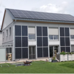 Solarmodule an Hauswand, Bauwerkintegrierte Photovoltaik