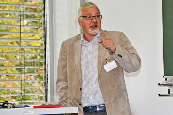 Hr. Torsten Lietzmann von IAB referiert im Forum 3